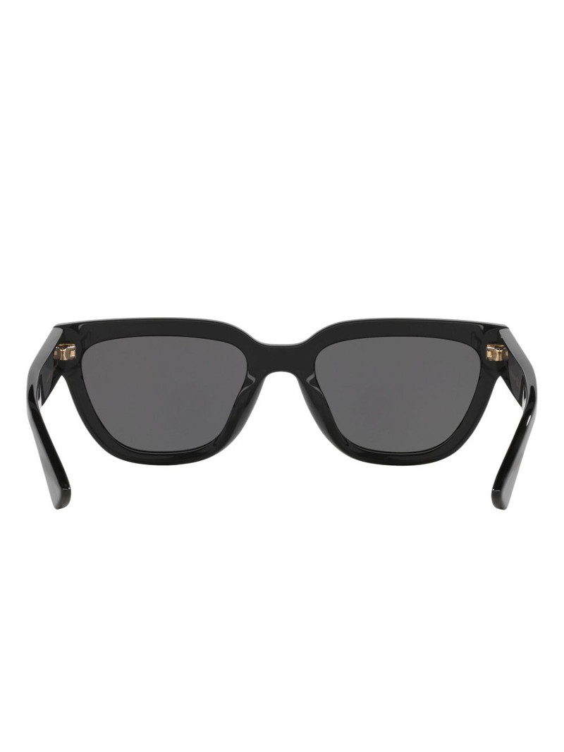 square-frame sunglasses 3