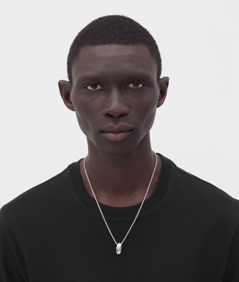 Bottega Veneta Trio outlook