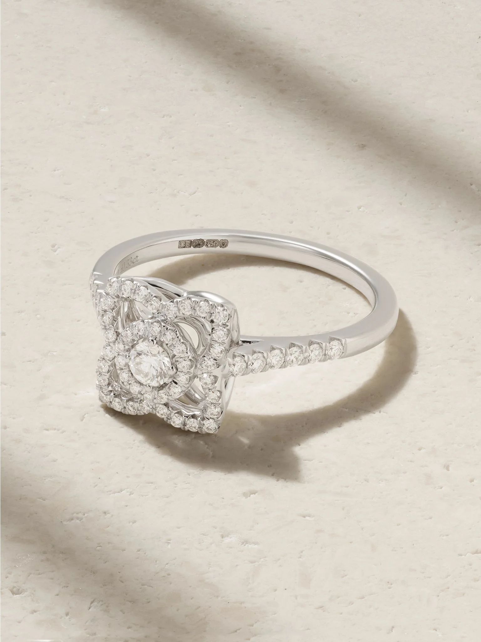 Enchanted Lotus 18-karat white gold diamond ring Gold - 1