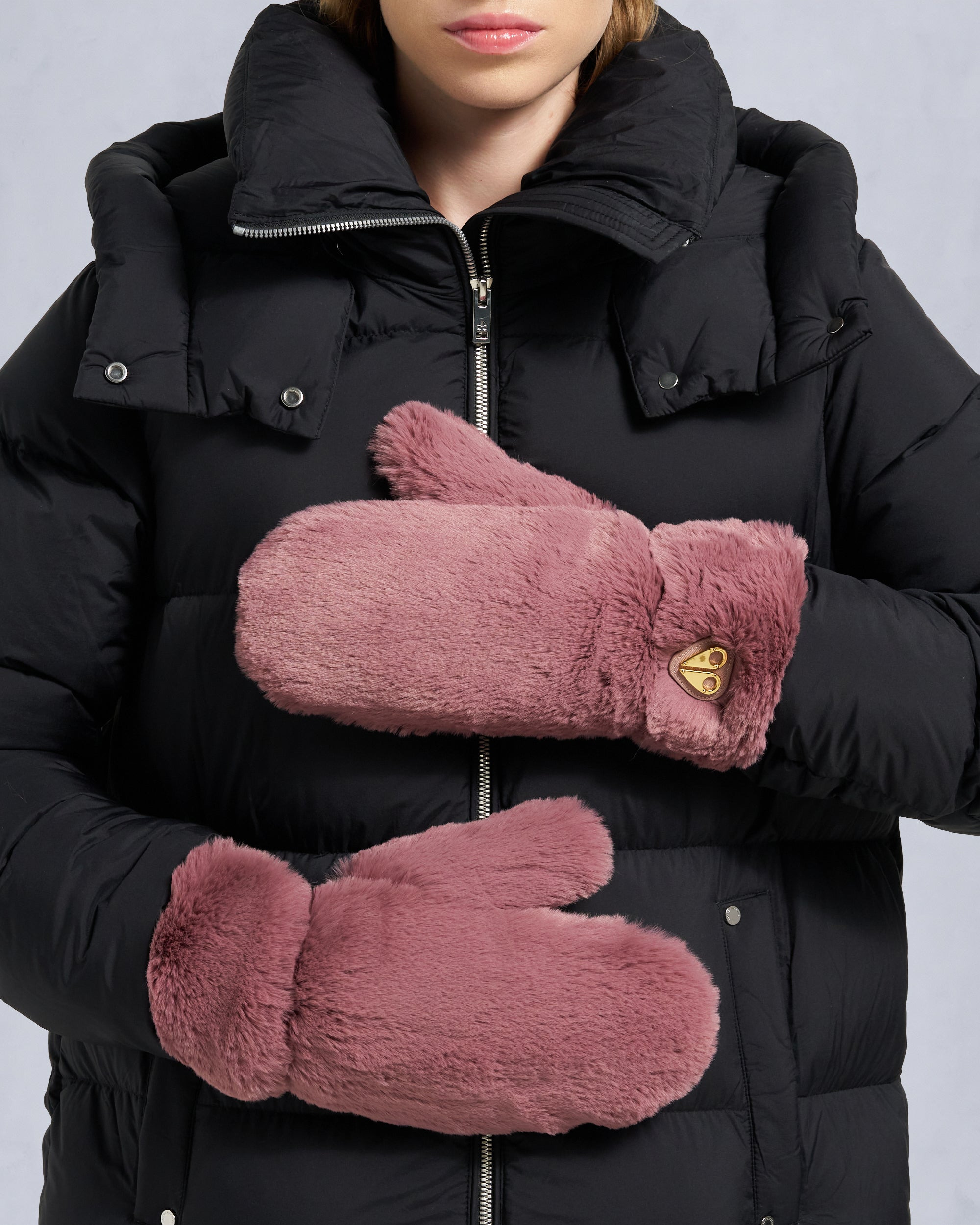 BUNNY GLOVES - 2