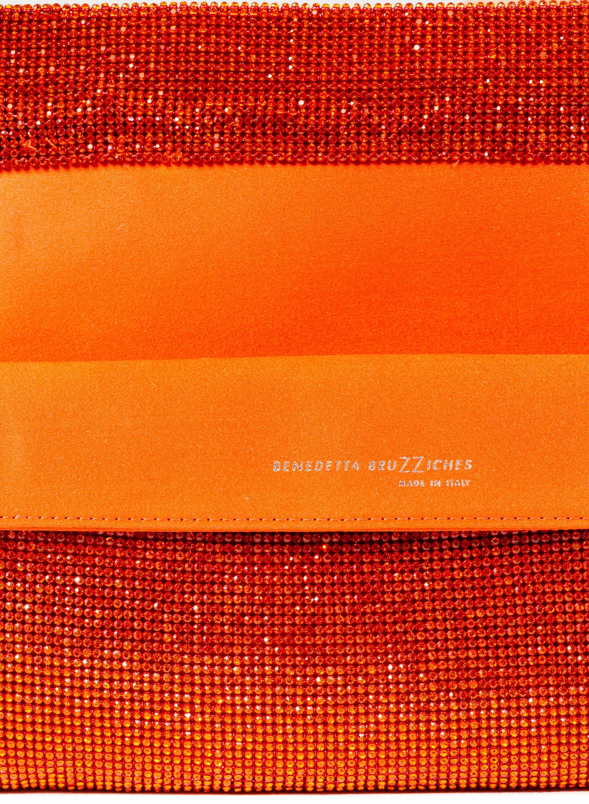 Benedetta Bruzziches – Kate Paradiso A Colori - 6