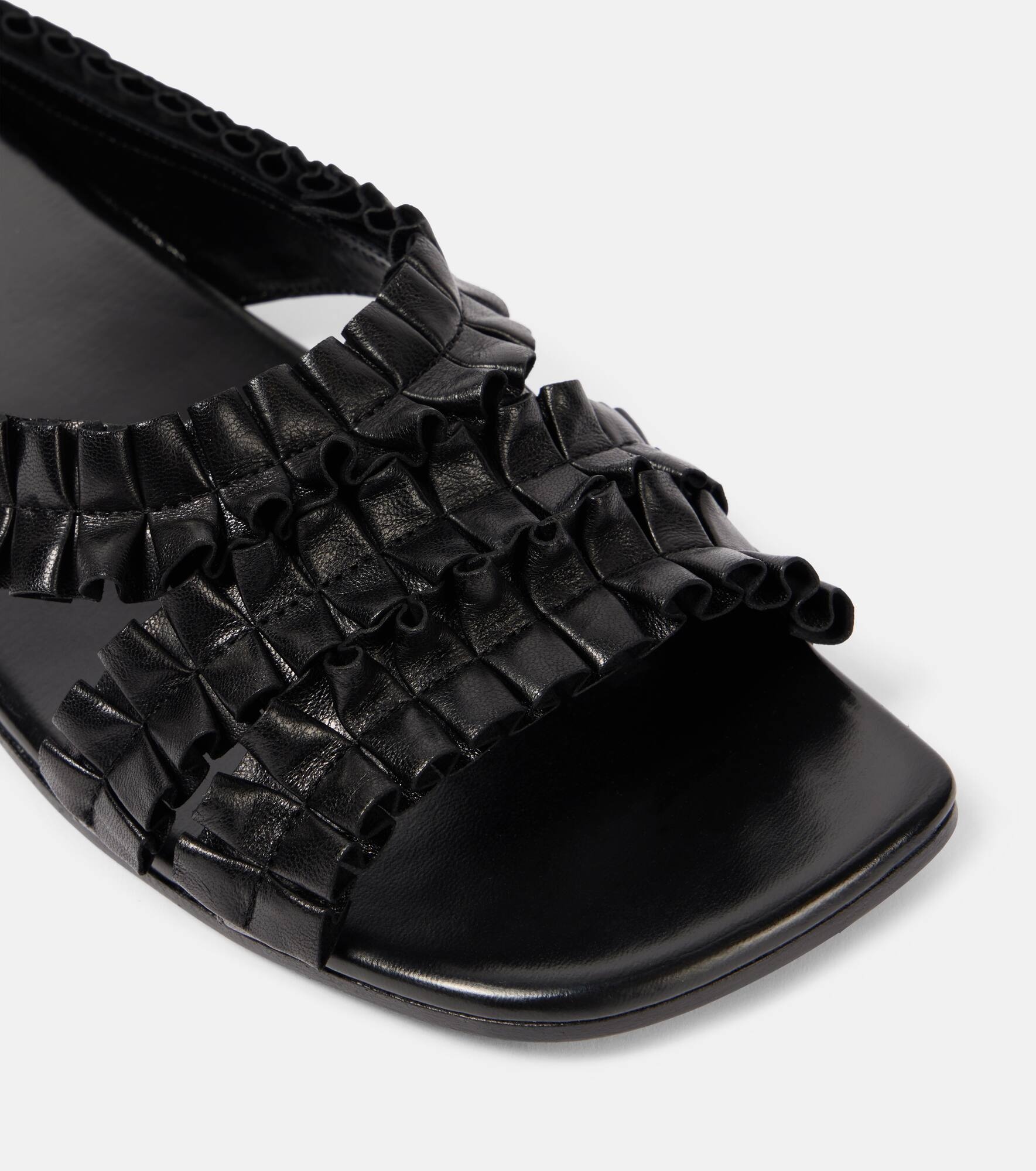 Ruffled leather sandals - 5