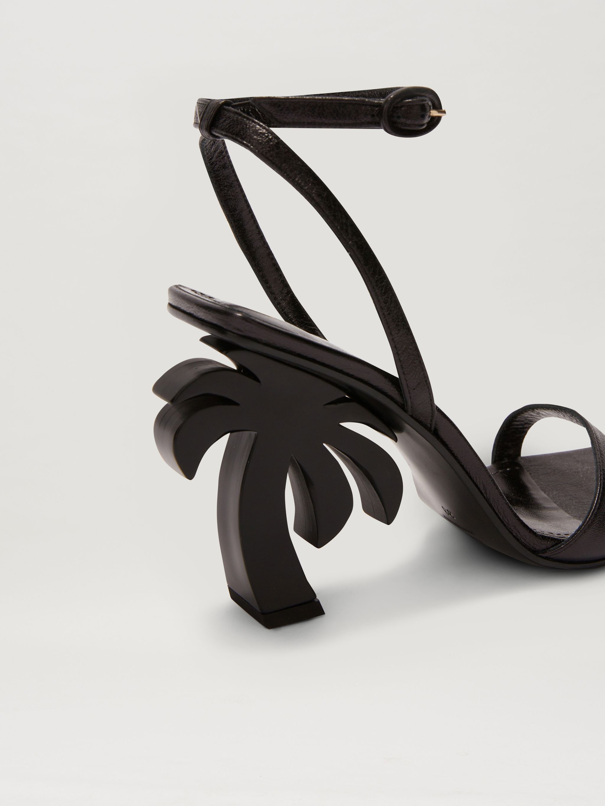 PALM HEELS - 5