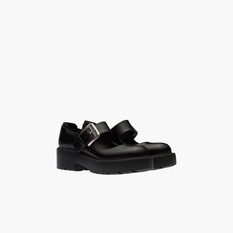 Miu Miu Leather Mary Jane shoes with buckle outlook