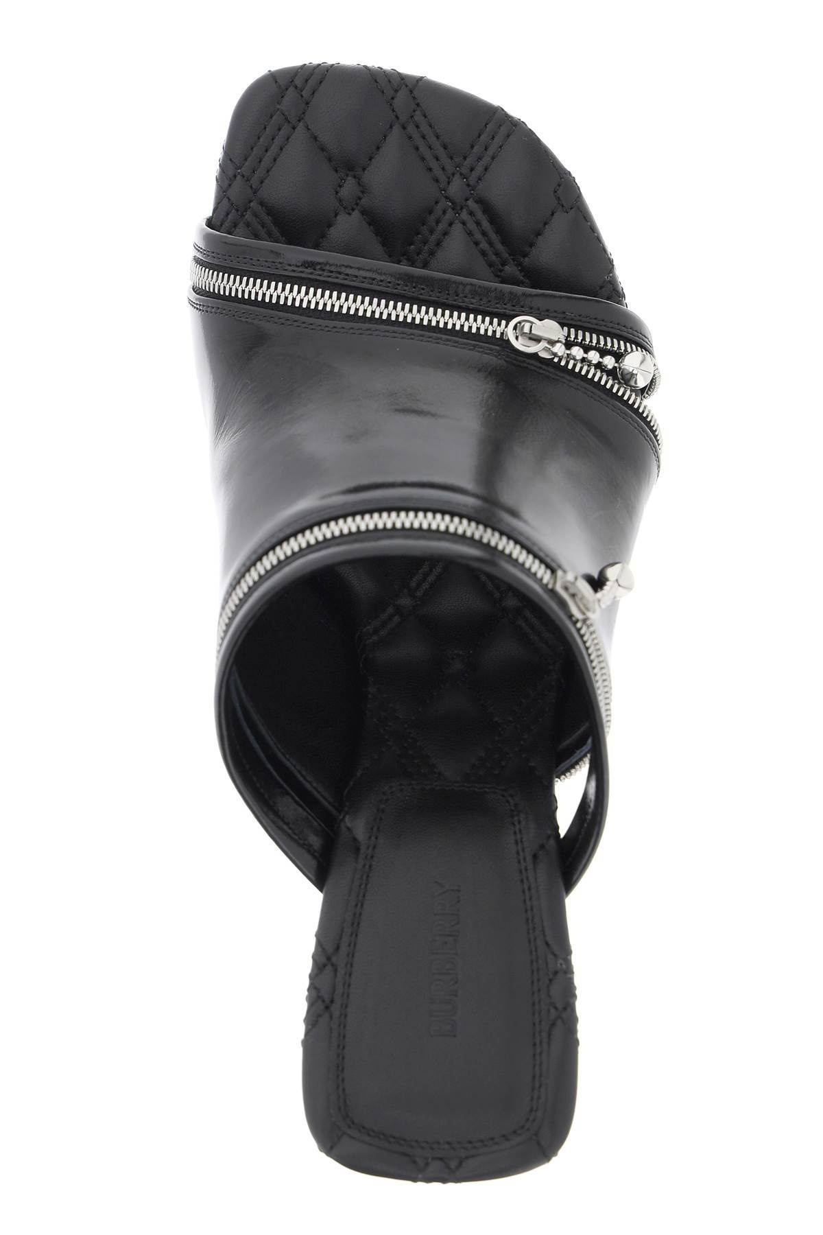バーバリー GLOSSY LEATHER PEEP MULES レザーピープサンダル Burberry GLOSSY LEATHER PEEP MULES | netdressed | REVERSIBLE