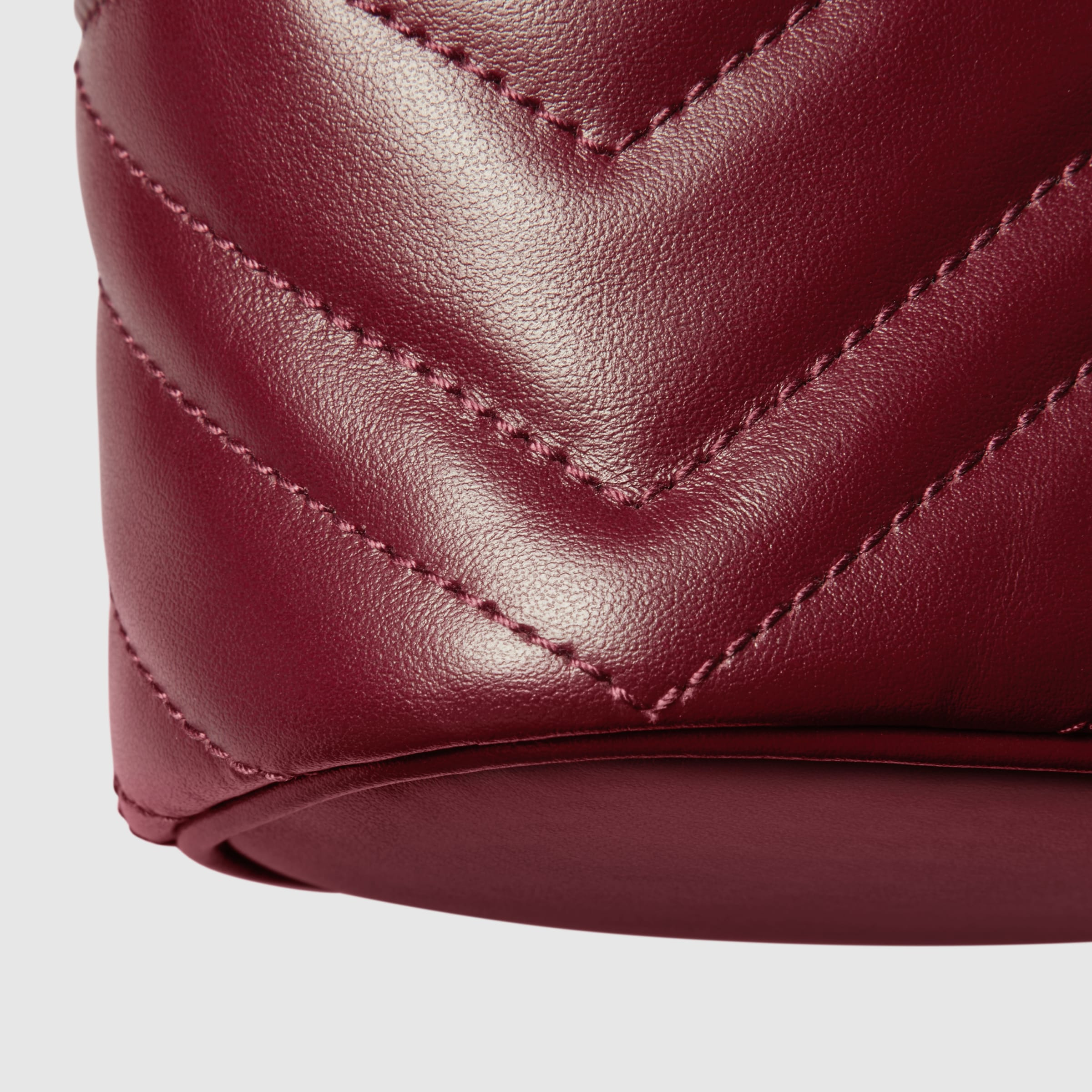 GG Marmont nano vanity bag - 9