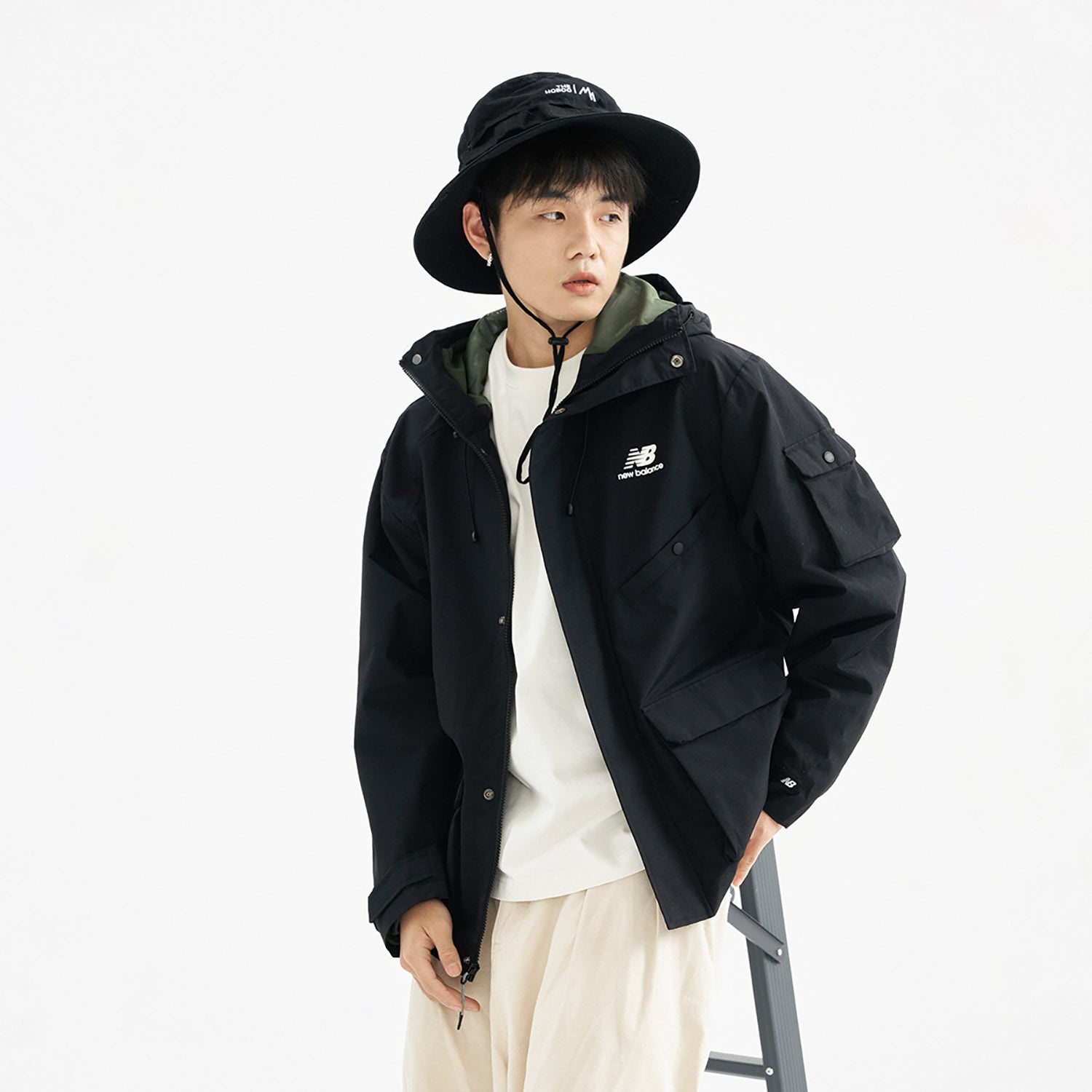 New Balance Logo Sportswear Hooded Jacket 'Black' AMJ31320-BK - 5