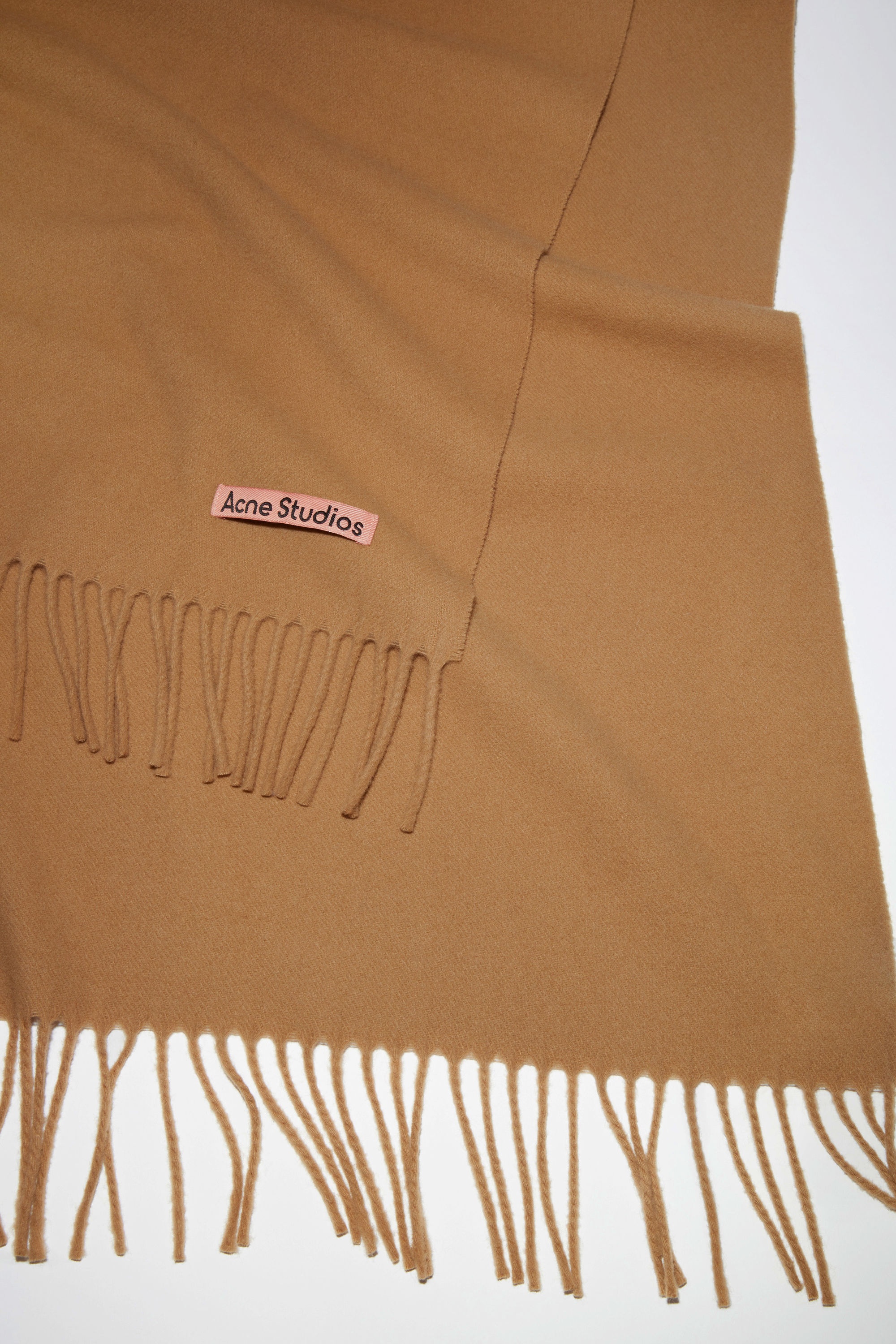 Fringe wool scarf - oversized - Dark camel - 4