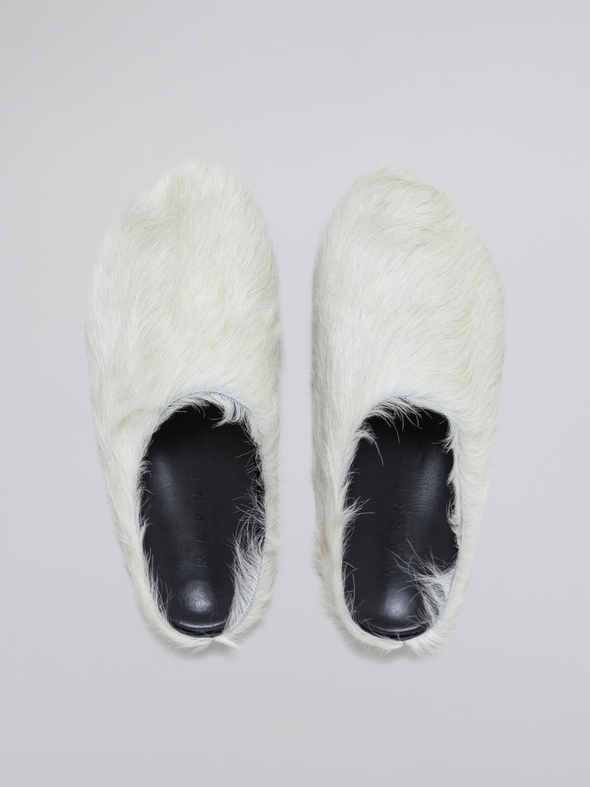 WHITE LONG HAIR CALFSKIN FUSSBETT SABOT - 4