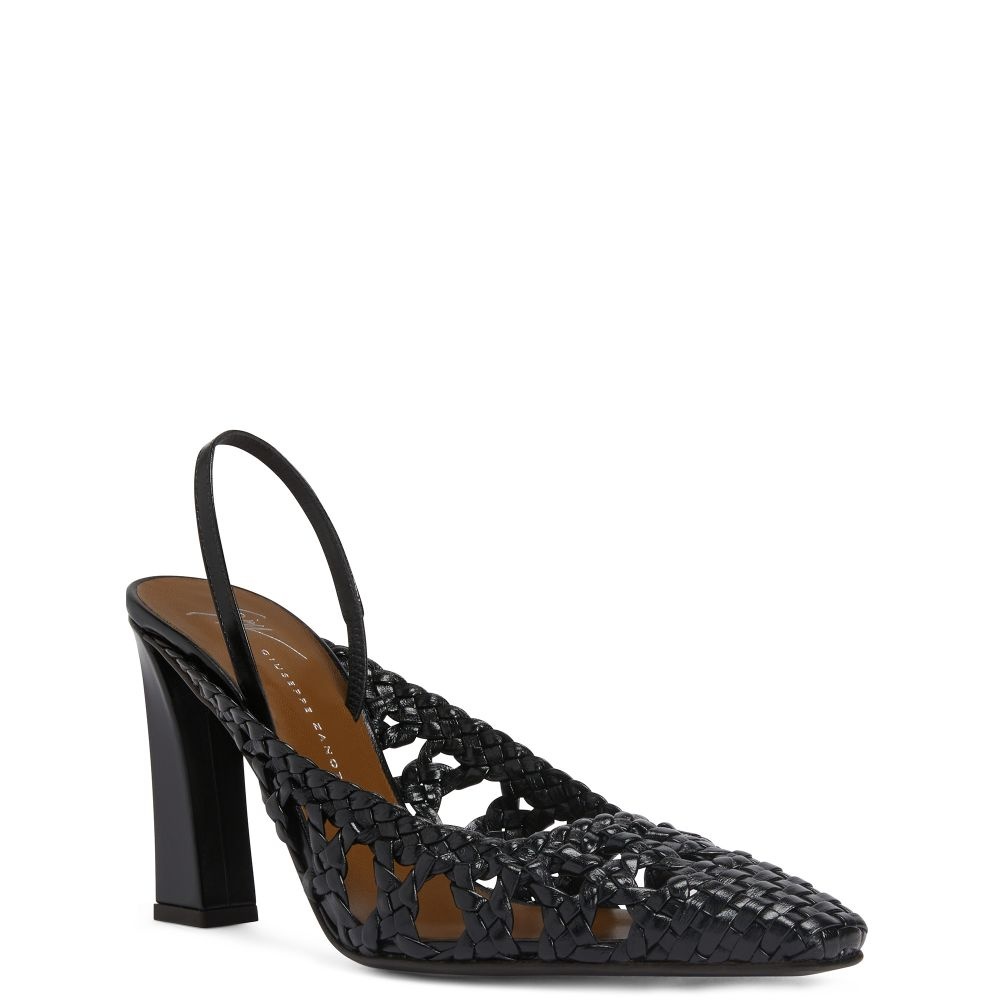 Brendha Cage 90 - 2