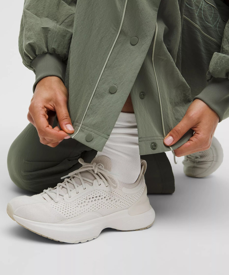 Crinkle Nylon Mid-Rise Track Pant *Wordmark 7