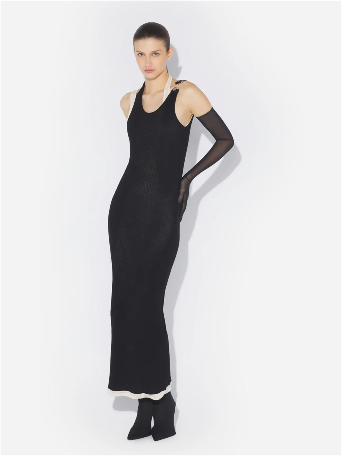 DRESS - 1