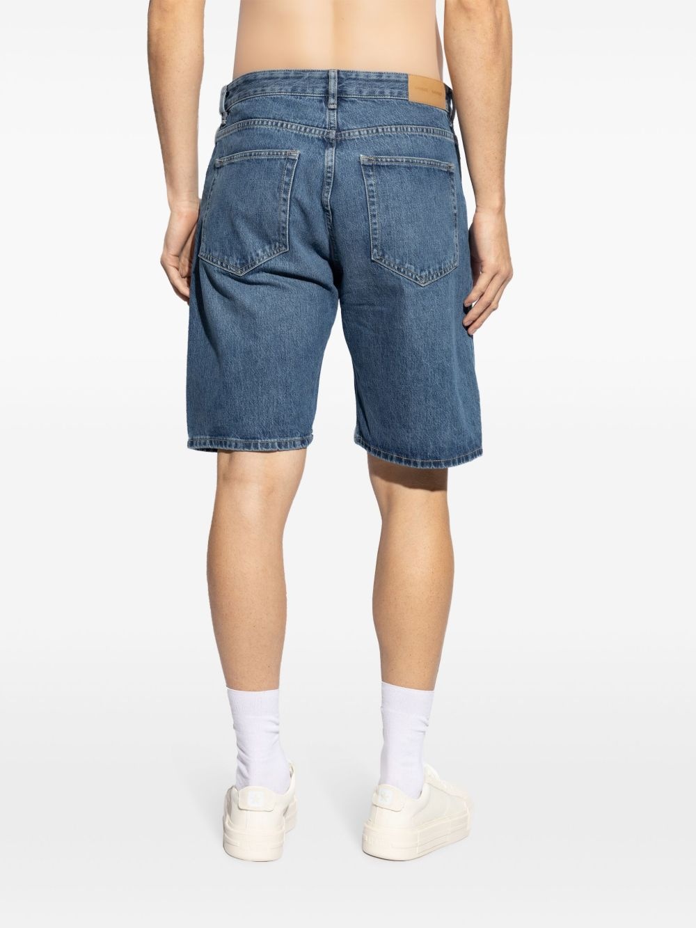 knee-length denim shorts - 4