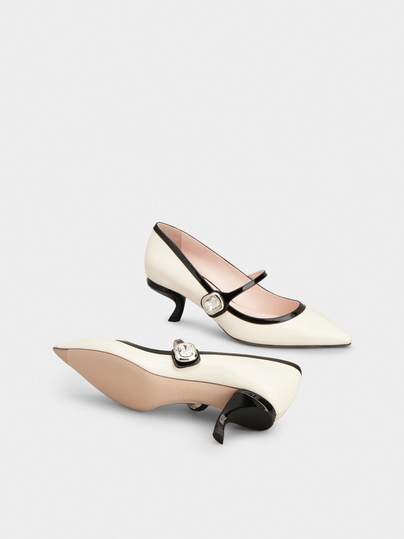 Mary Jane Virgule Pumps in patent leather 6