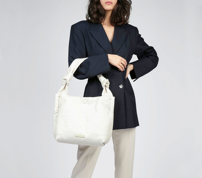 Repetto Néoplume bag outlook