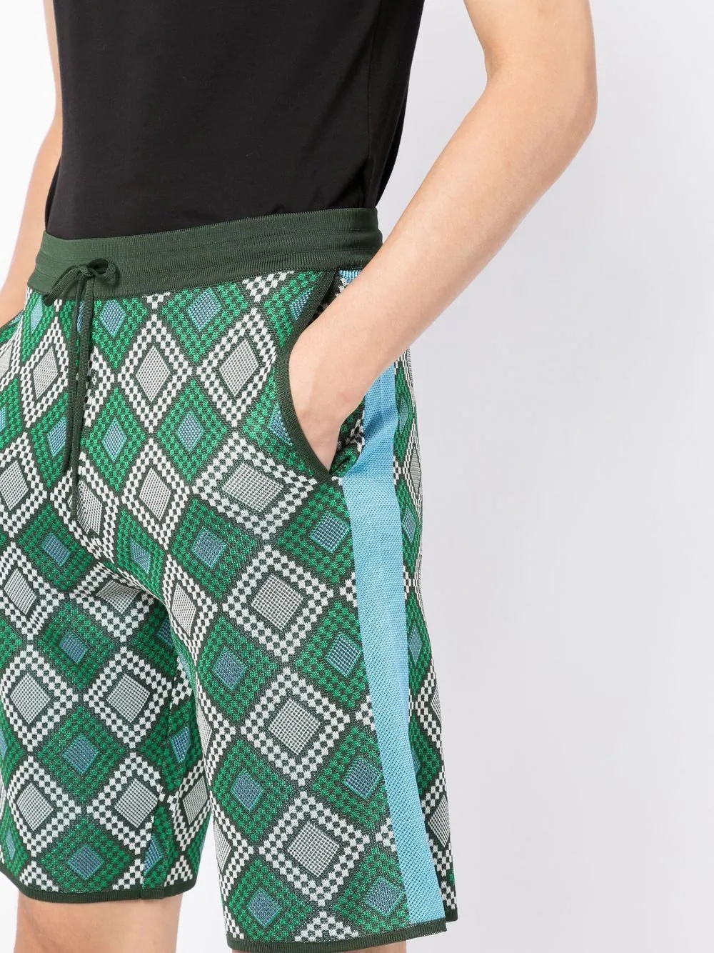 geometric-pattern knitted shorts - 5