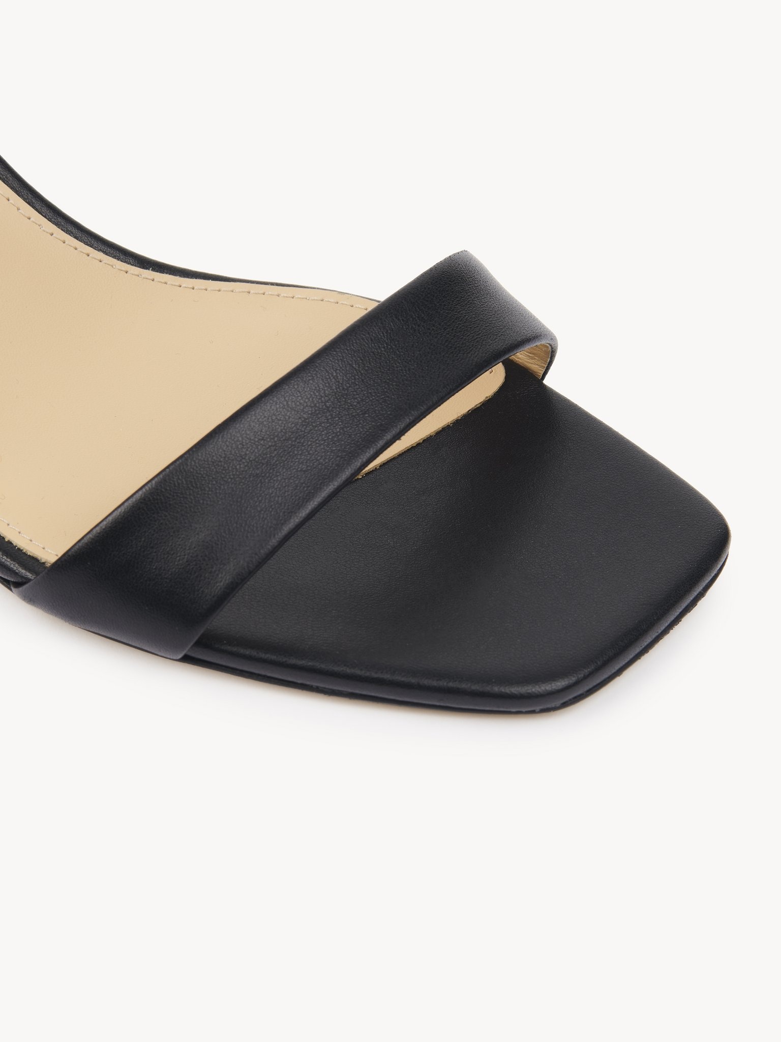 CHLOÉ CHARMS HEELED SANDAL - 4