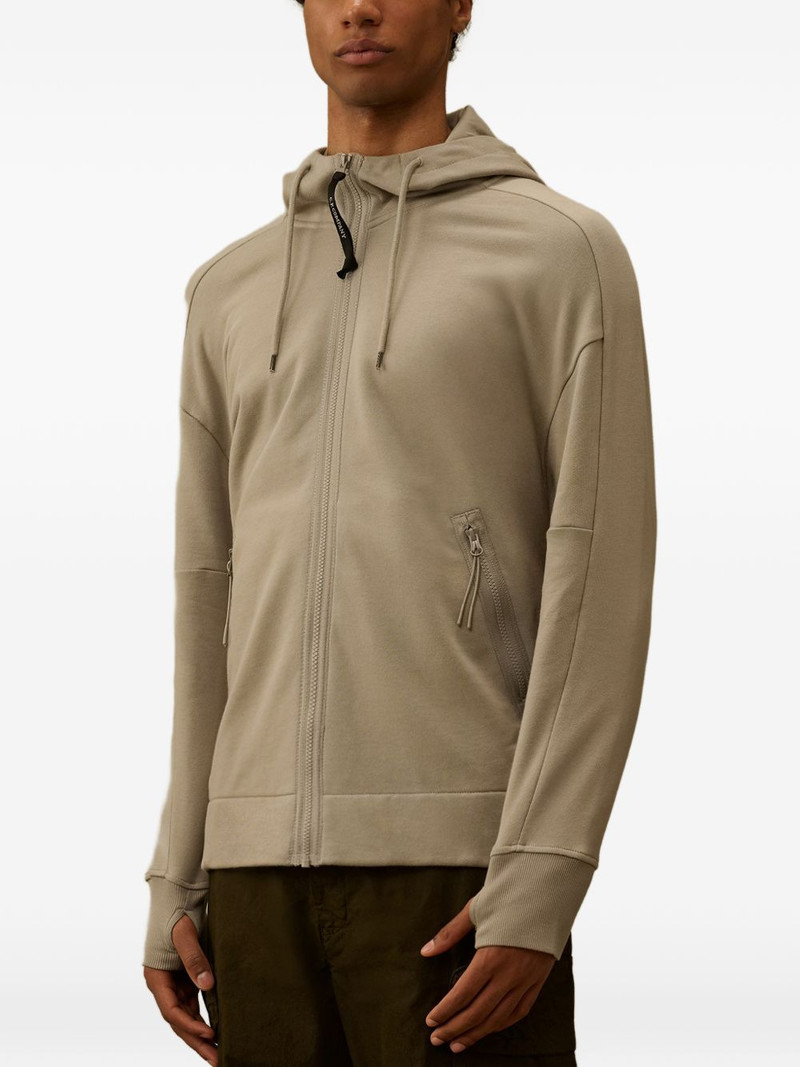 zip-fastening hoodie 3