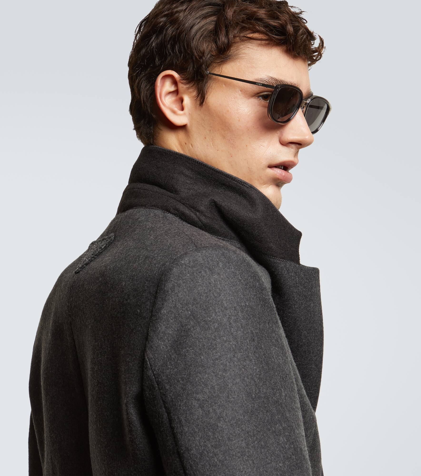 Fendi Travel oval sunglasses - 2