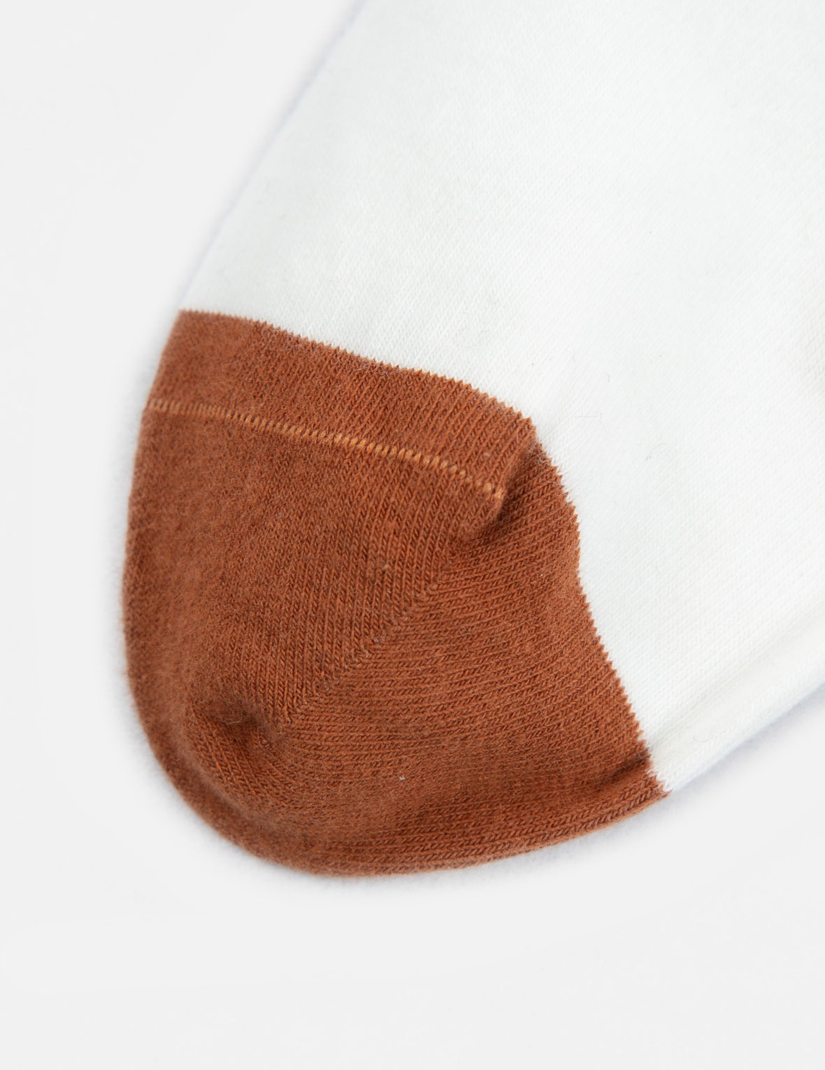 SEAGULL AND DARUMA SPORTS SOCKS - 5