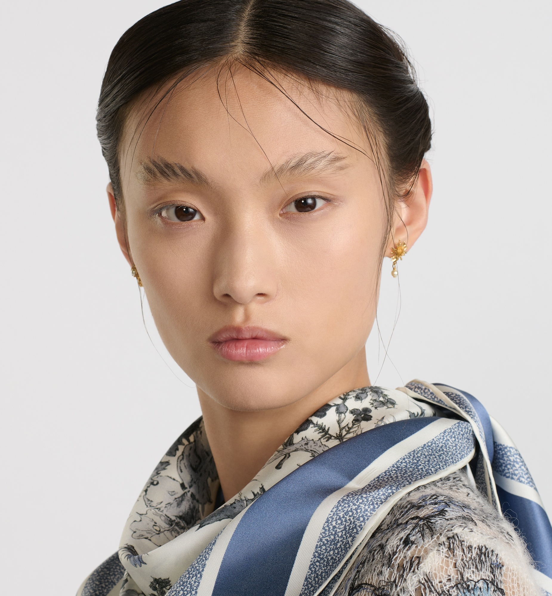 DIOR ◆ CHARDONS 90 SQUARE スカーフ [正規品/関税込] Dior Dior Chardons 90 Square Scarf | REVERSIBLE