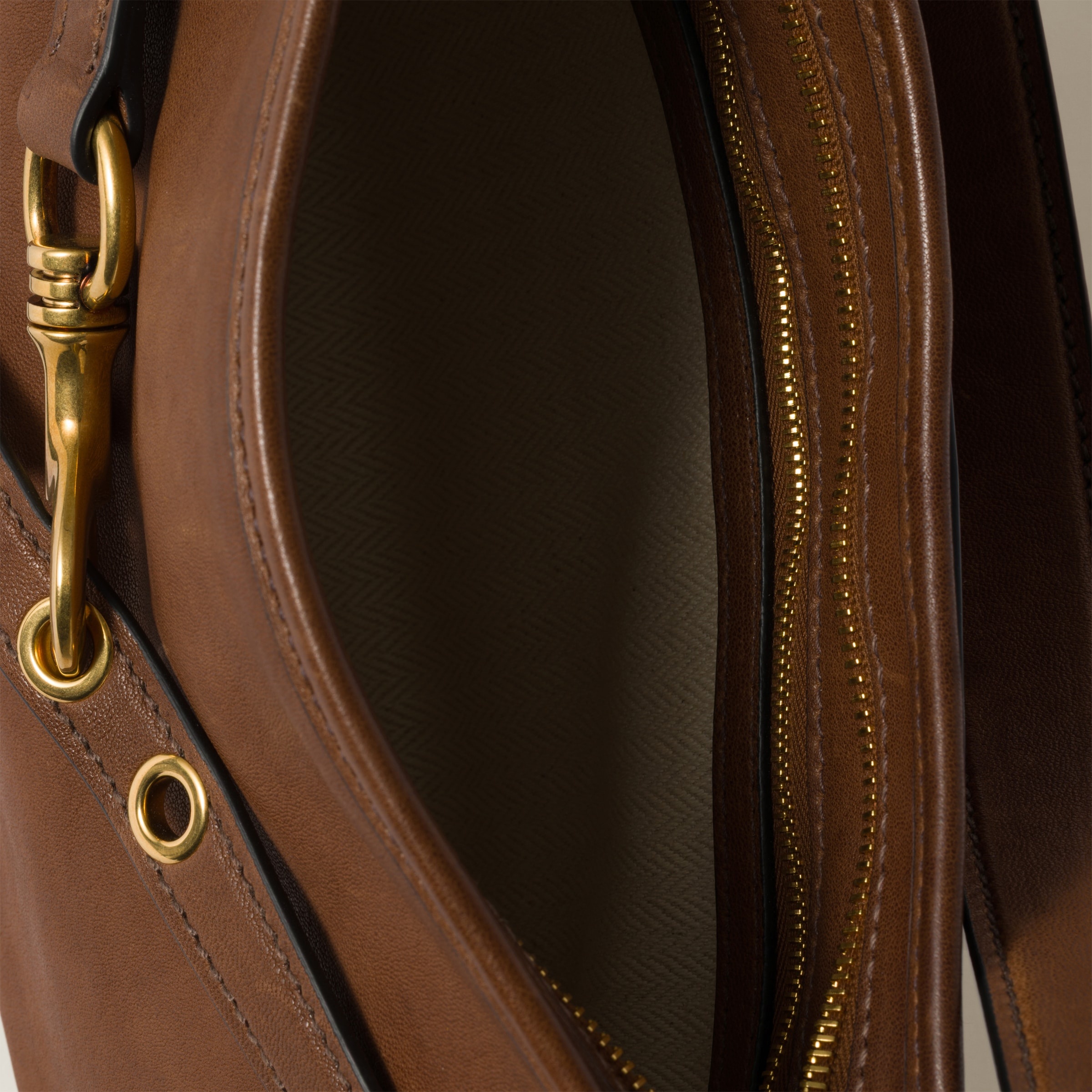 Aventure nappa leather bag - 6