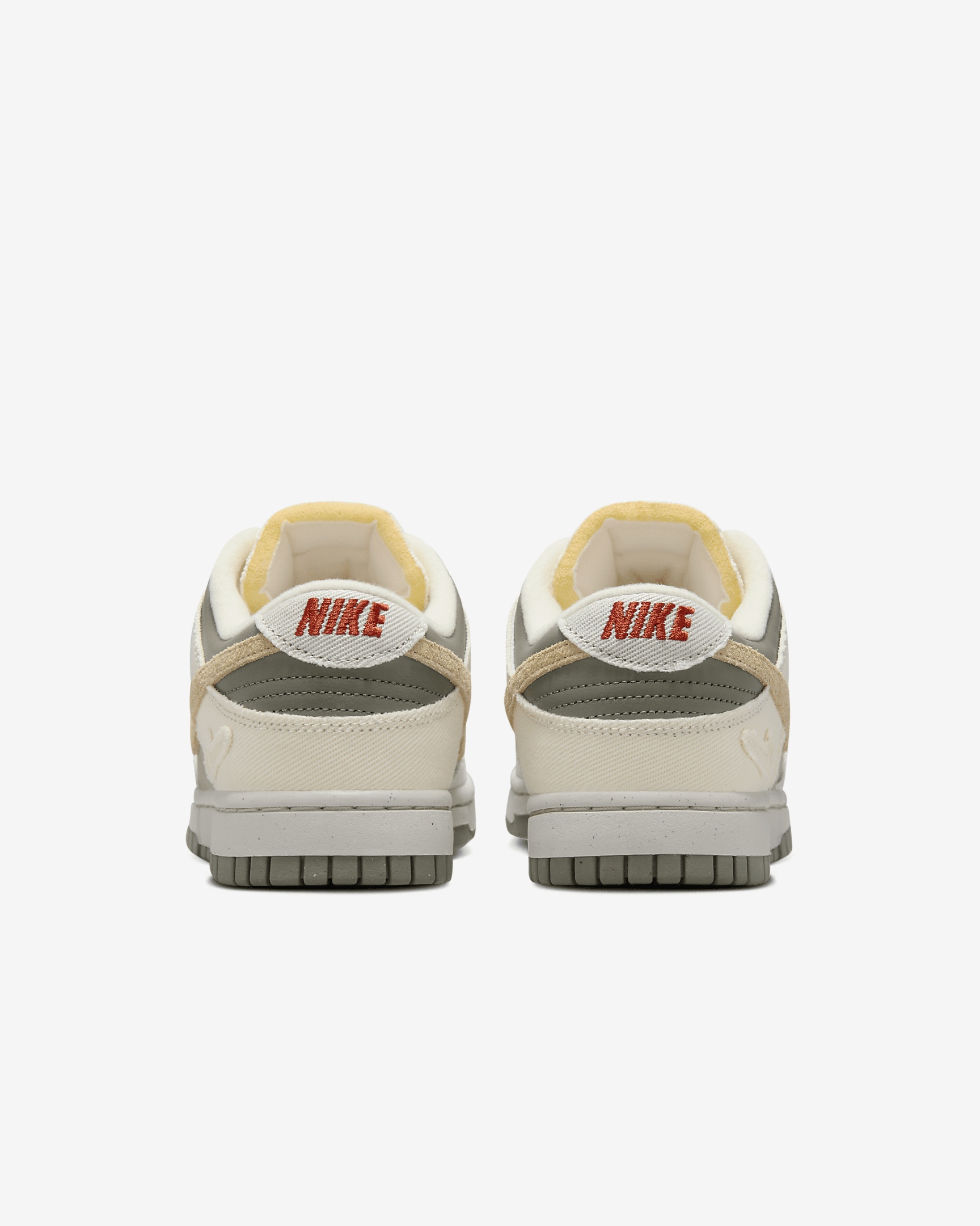 Nike Dunk Low Women's Shoes - 6