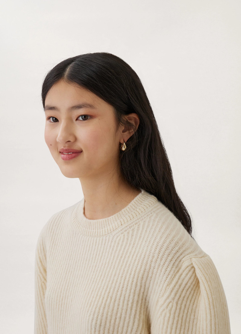 CURVED MINI DROP EARRINGS
BRONZE 1