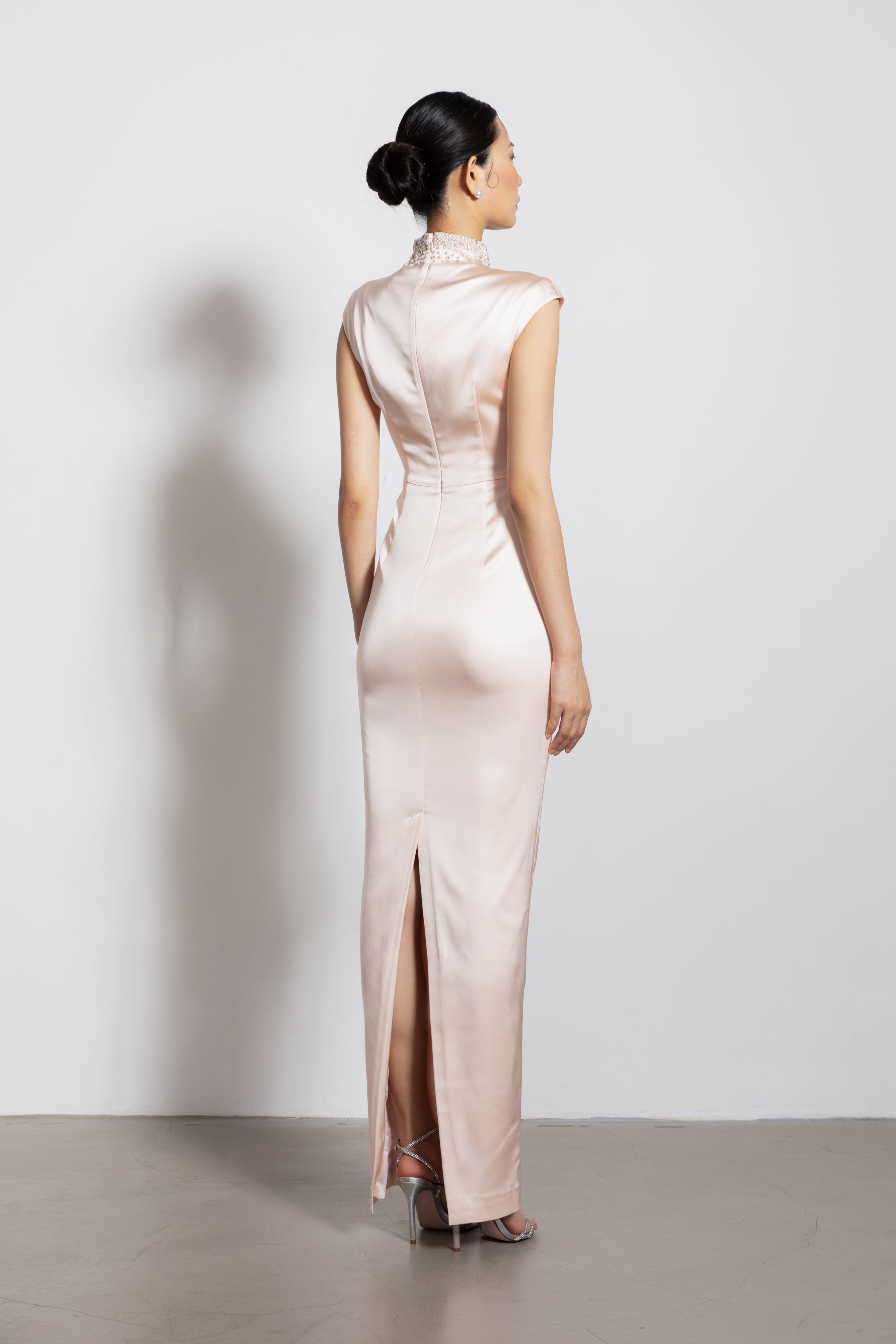 LI GOWN - 4