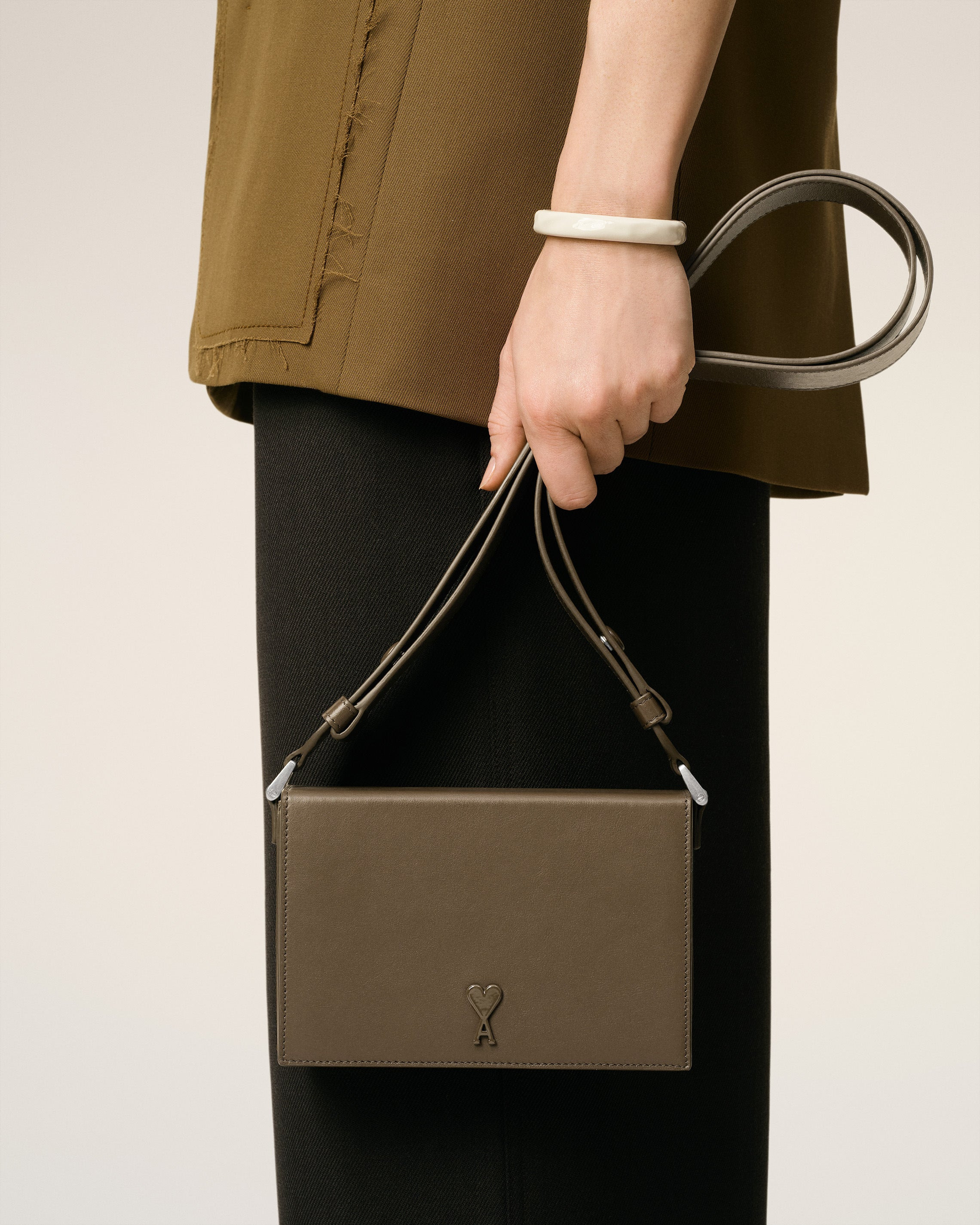 GREEN SMOOTH LEATHER AMI DE COEUR LUNCH BOX BAG - 2