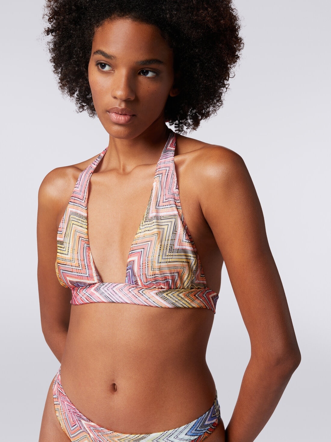 Biking in zigzag print fabric - 5