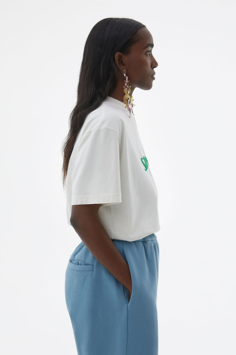 WHITE T-SHIRT WITH GREEN EMBROIDERED LOGO 6