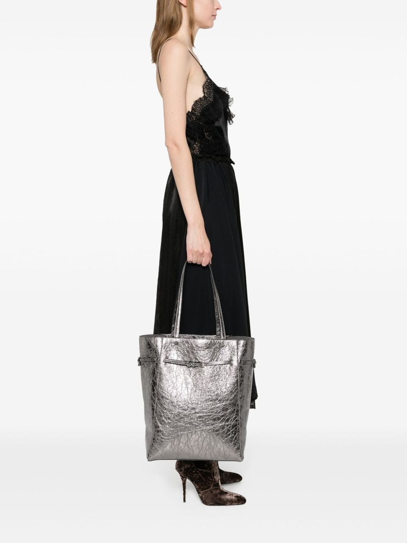 Givenchy medium Voyou tote bag outlook