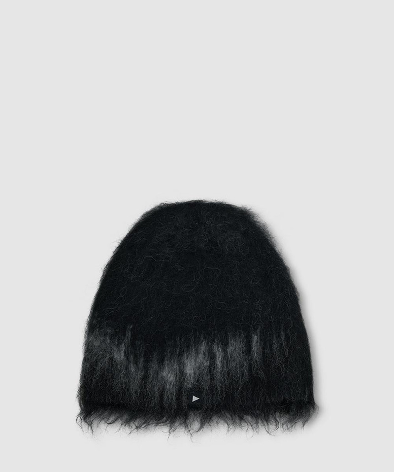 Jacquard shaggy knit cap 1