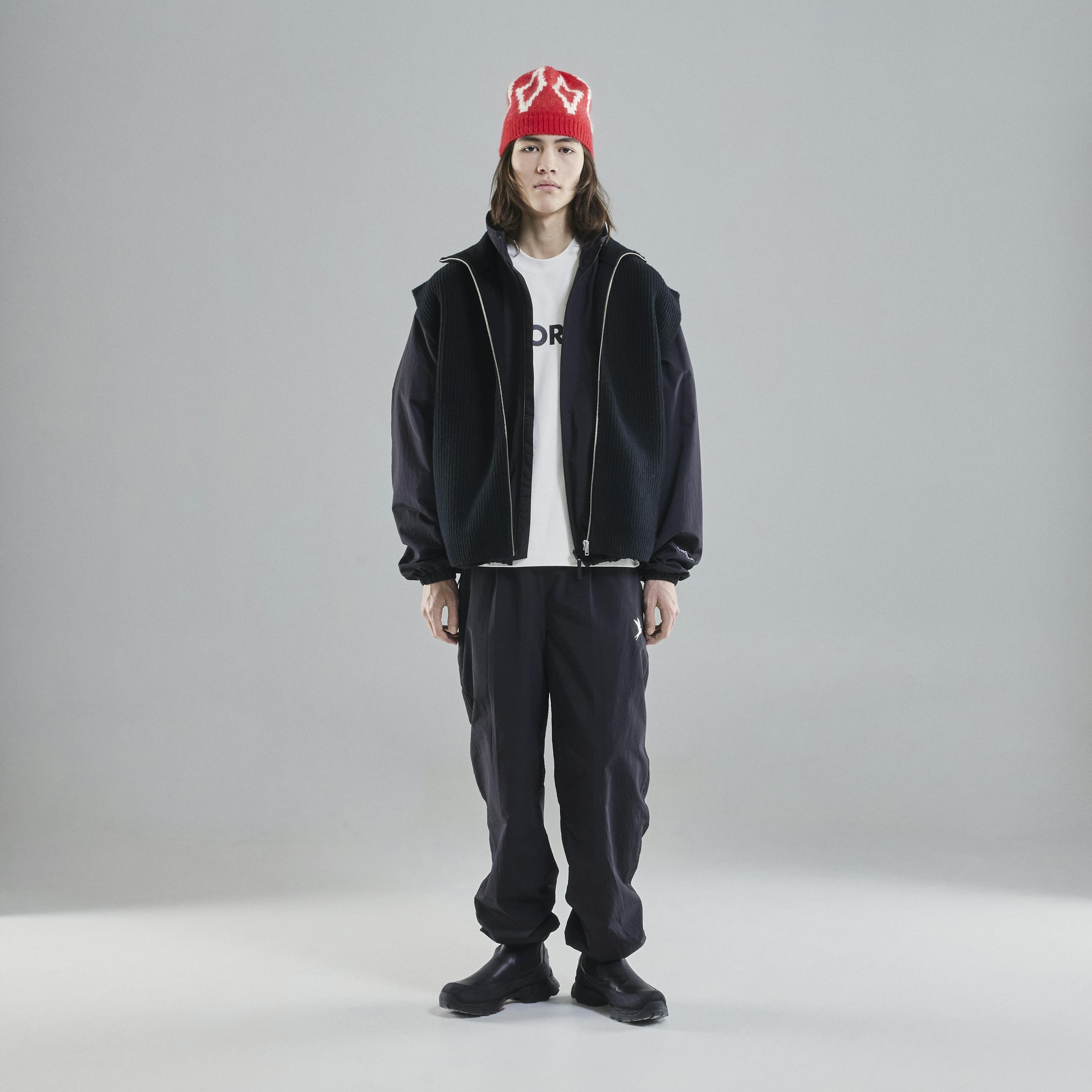 Vonarstræti Wool Vest (Unisex) - 3