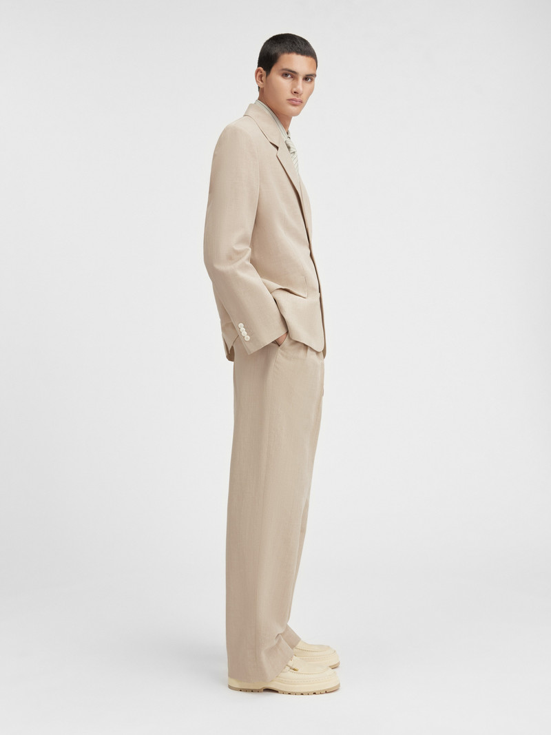 La veste Titolo 3