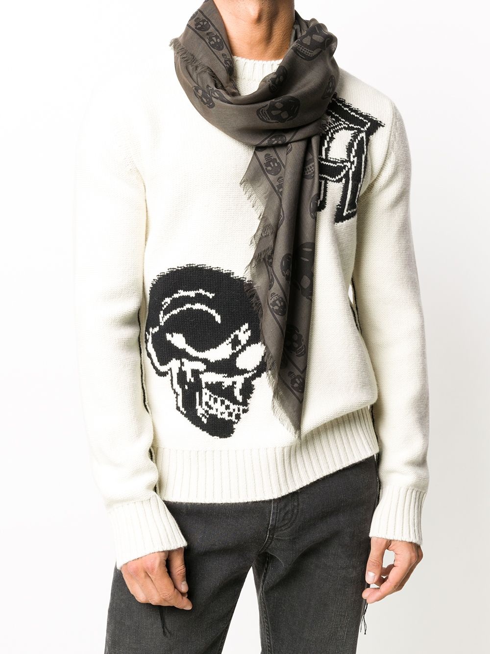 skull-embroidered fringe-edge scarf - 2