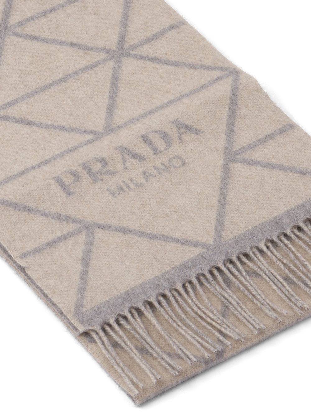 intarsia-logo fringed scarf - 3