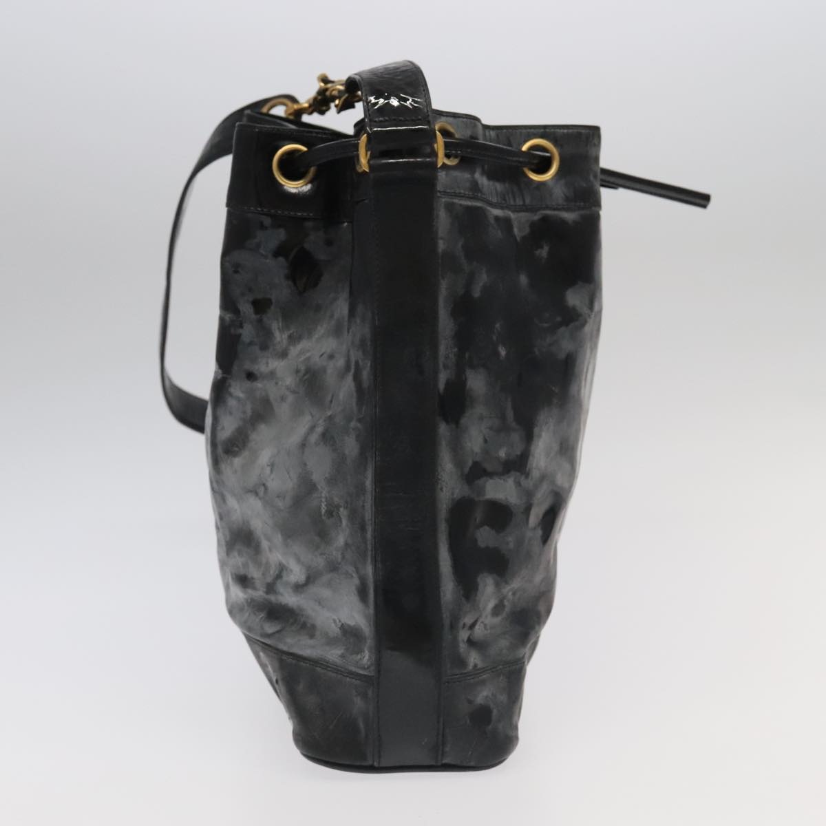 CHANEL Shoulder Bag Enamel Black Gold CC - 4