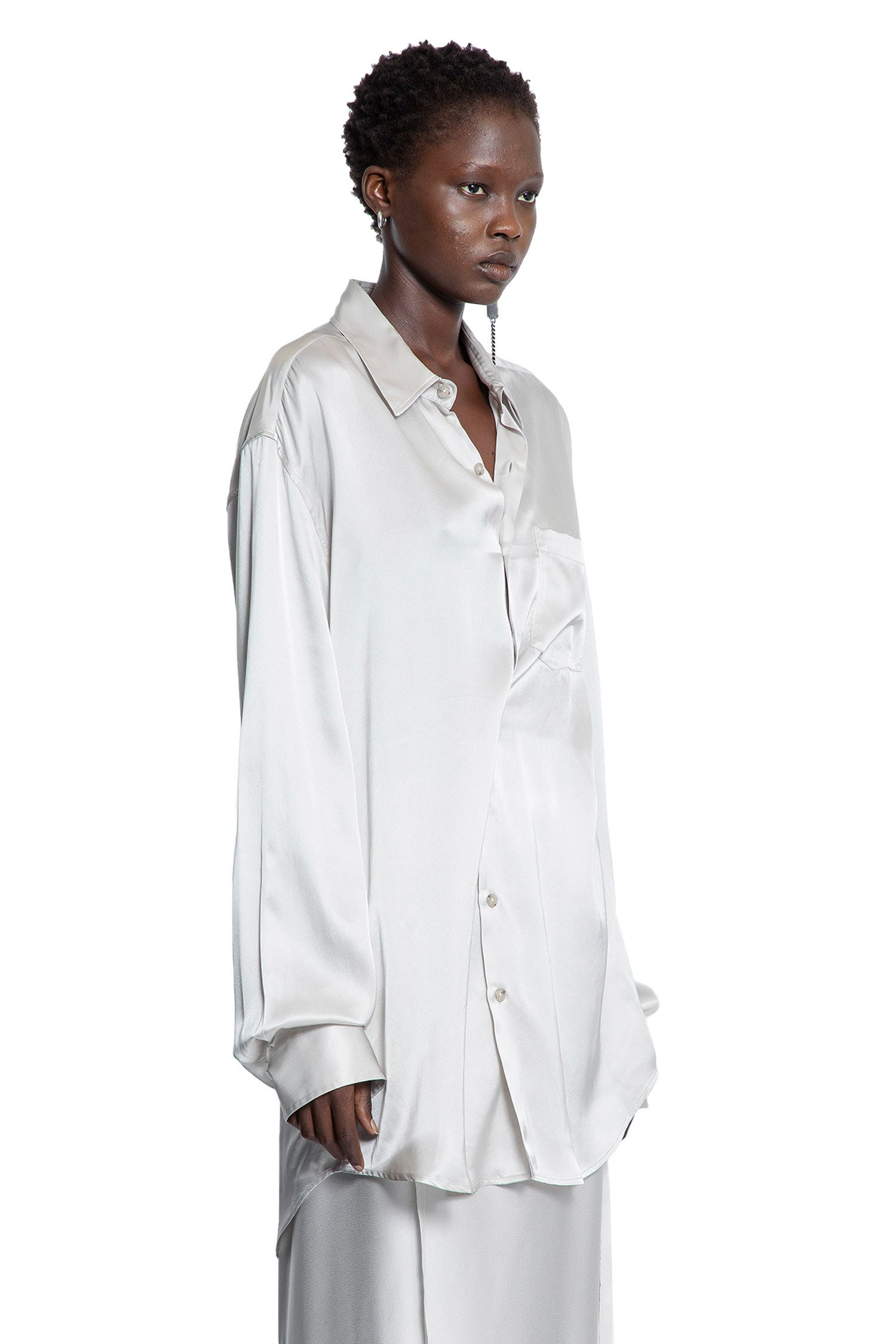 Elizabeth-Long-High-Comfort-Shirt - 2