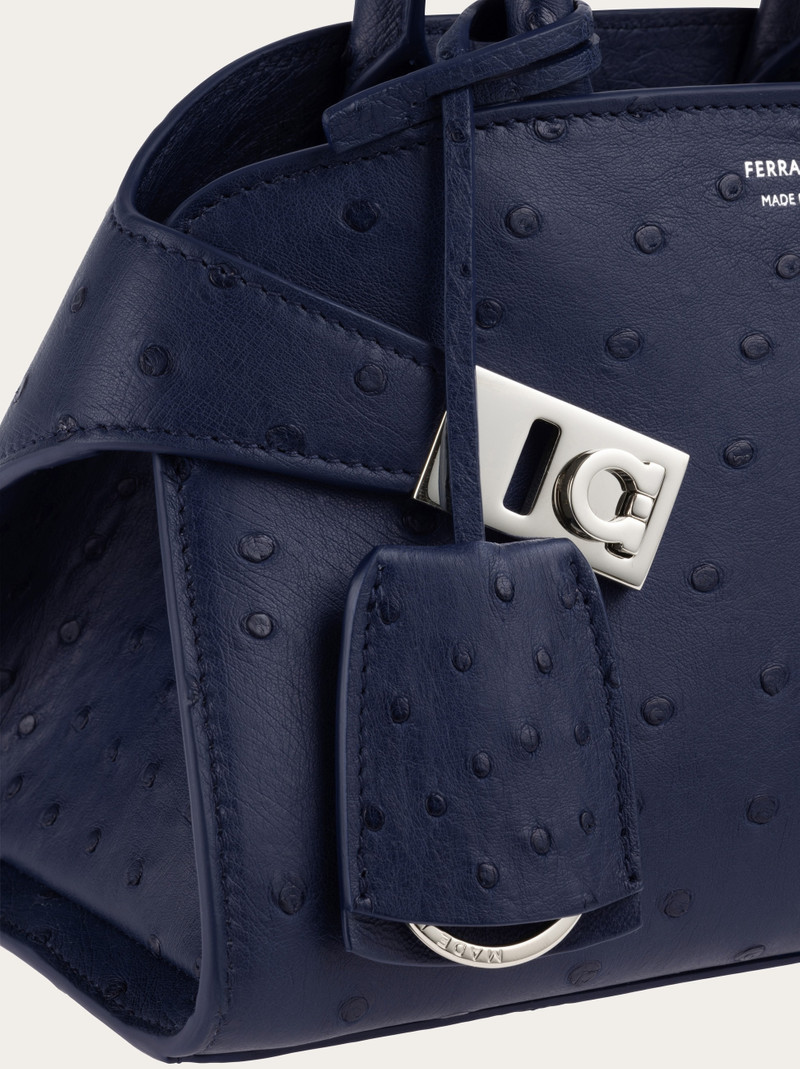 Hug handbag (XS) 7