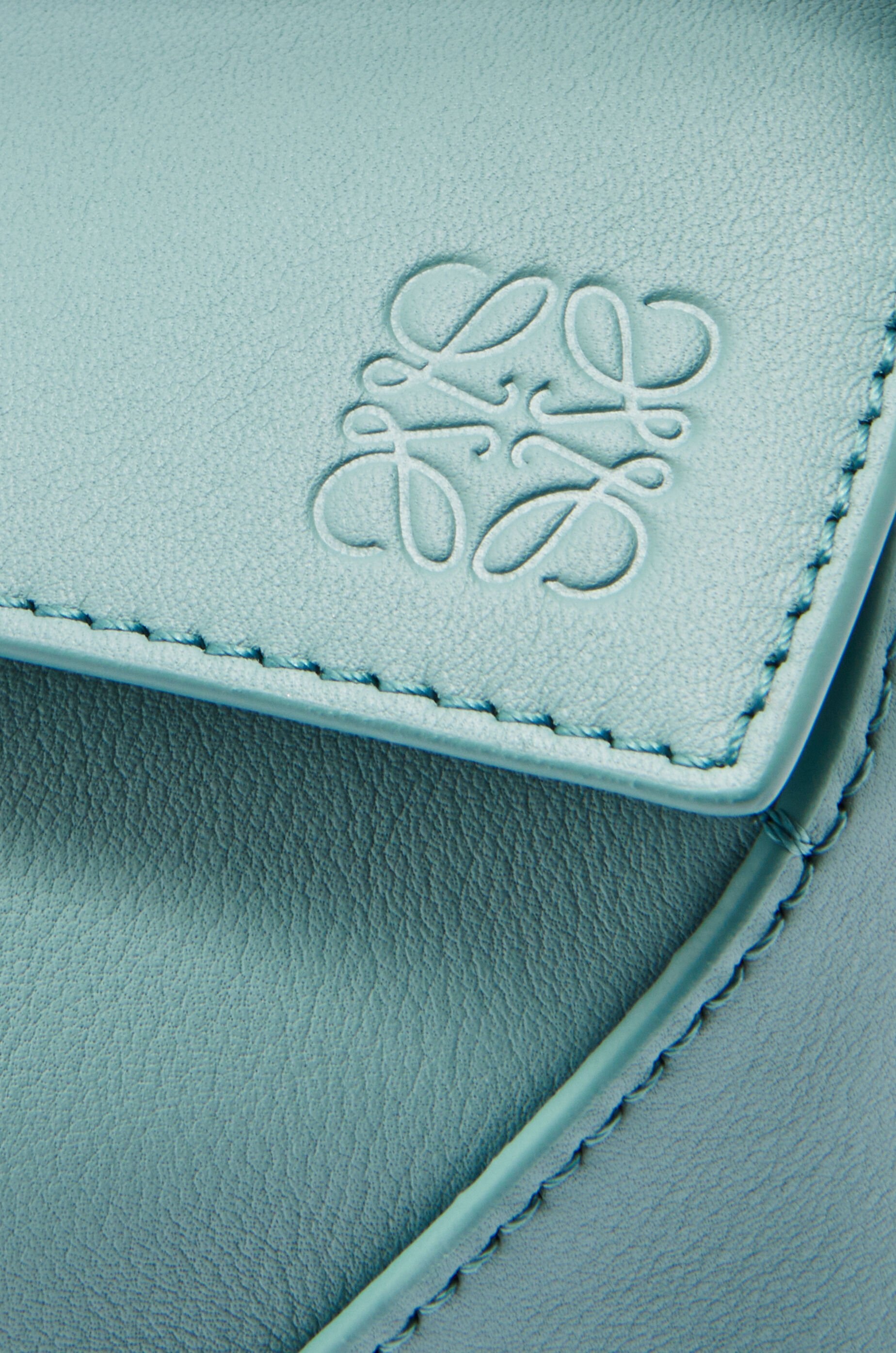 Small Puzzle bag in classic calfskin - 9