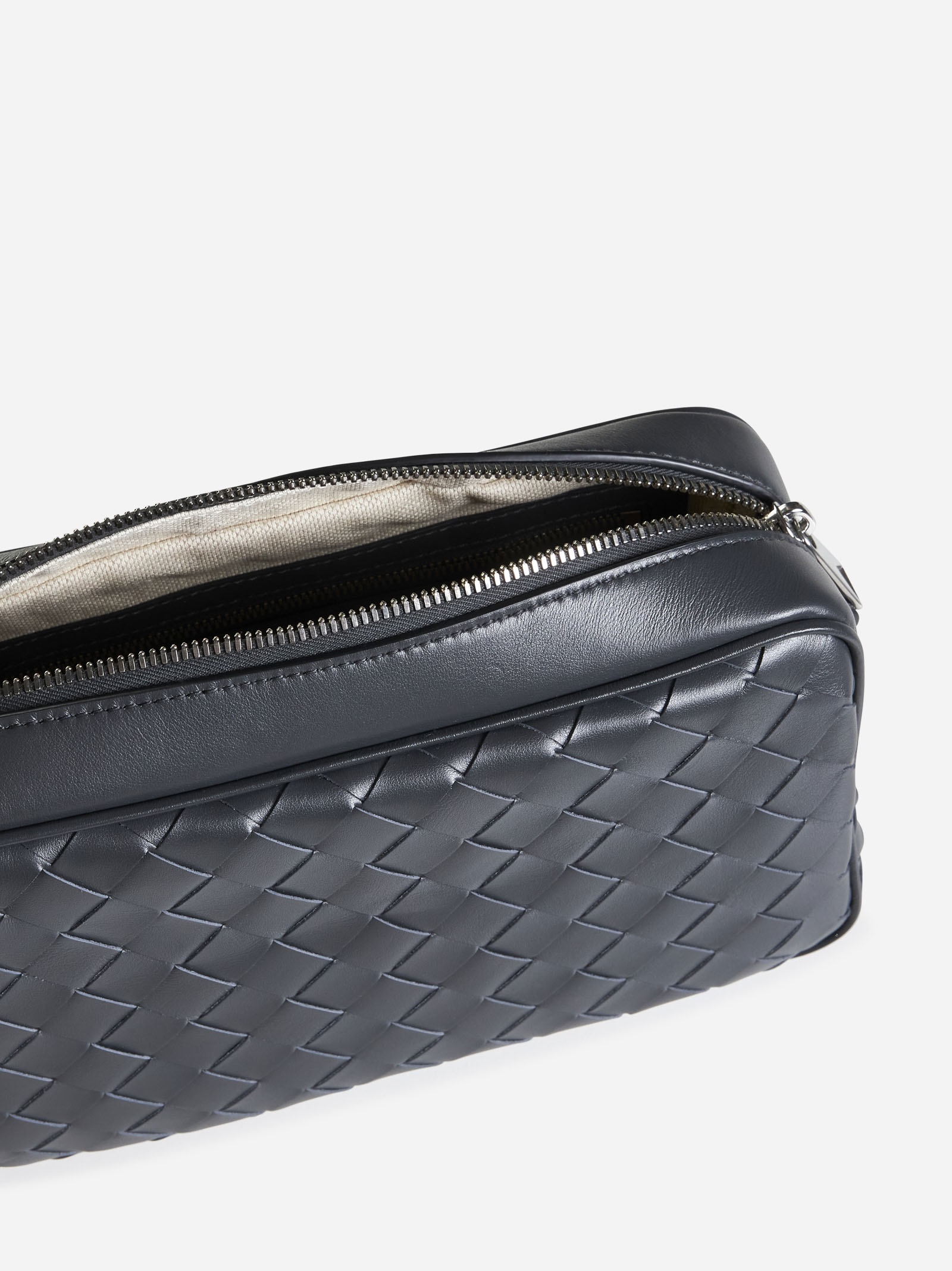 Bottega Veneta Slate leather crossbody bag | gebnegozionline