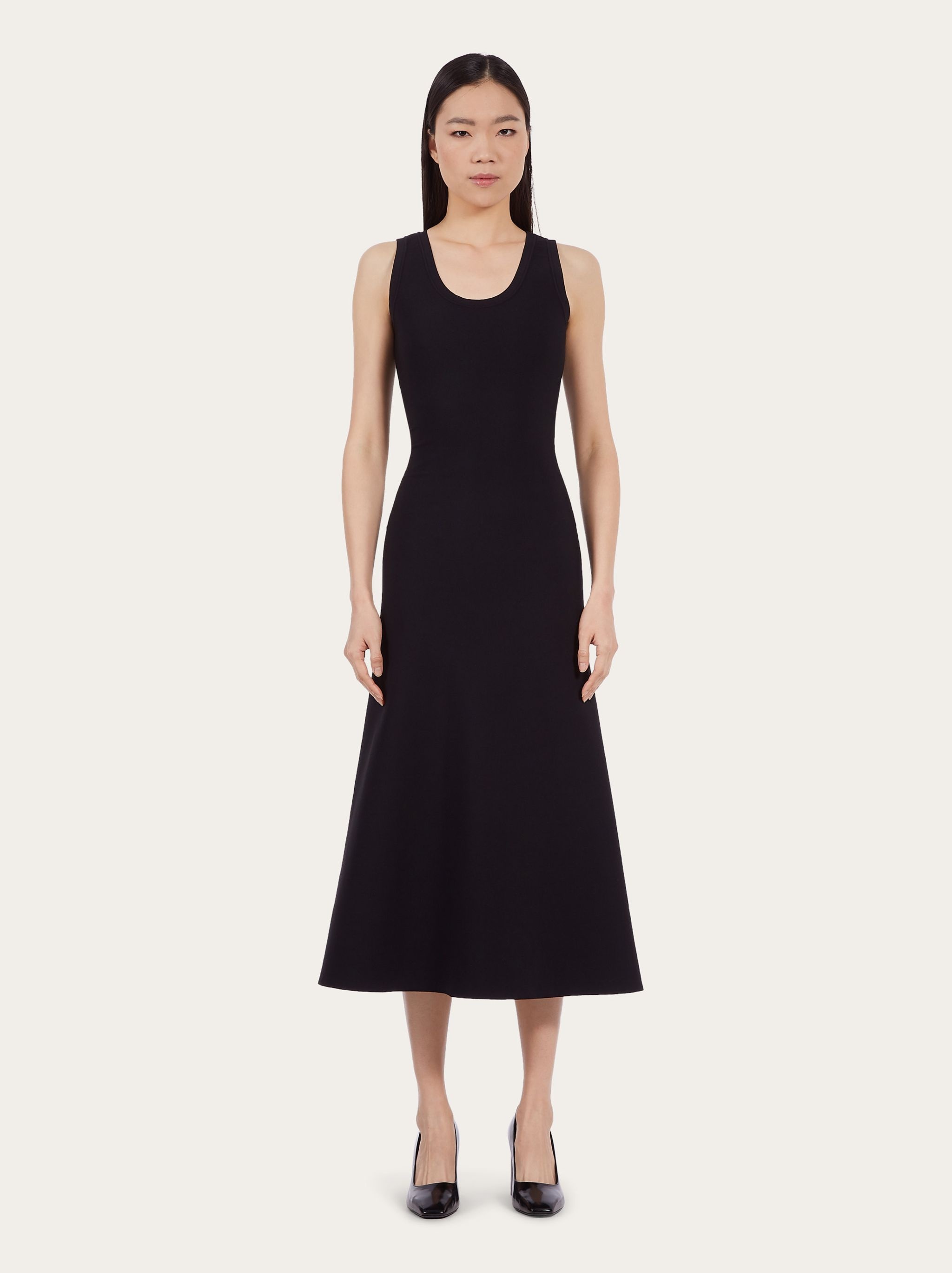 Slim fit sleeveless dress - 2