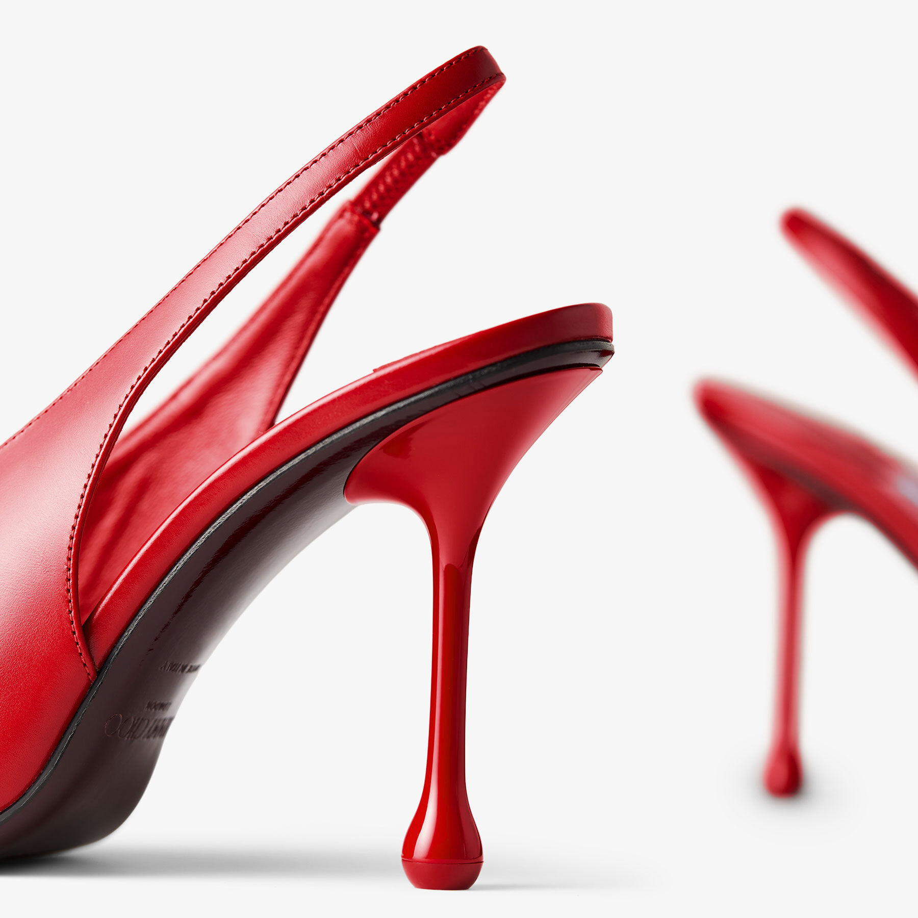 Isa 95
Ruby Red Leather Pumps - 4