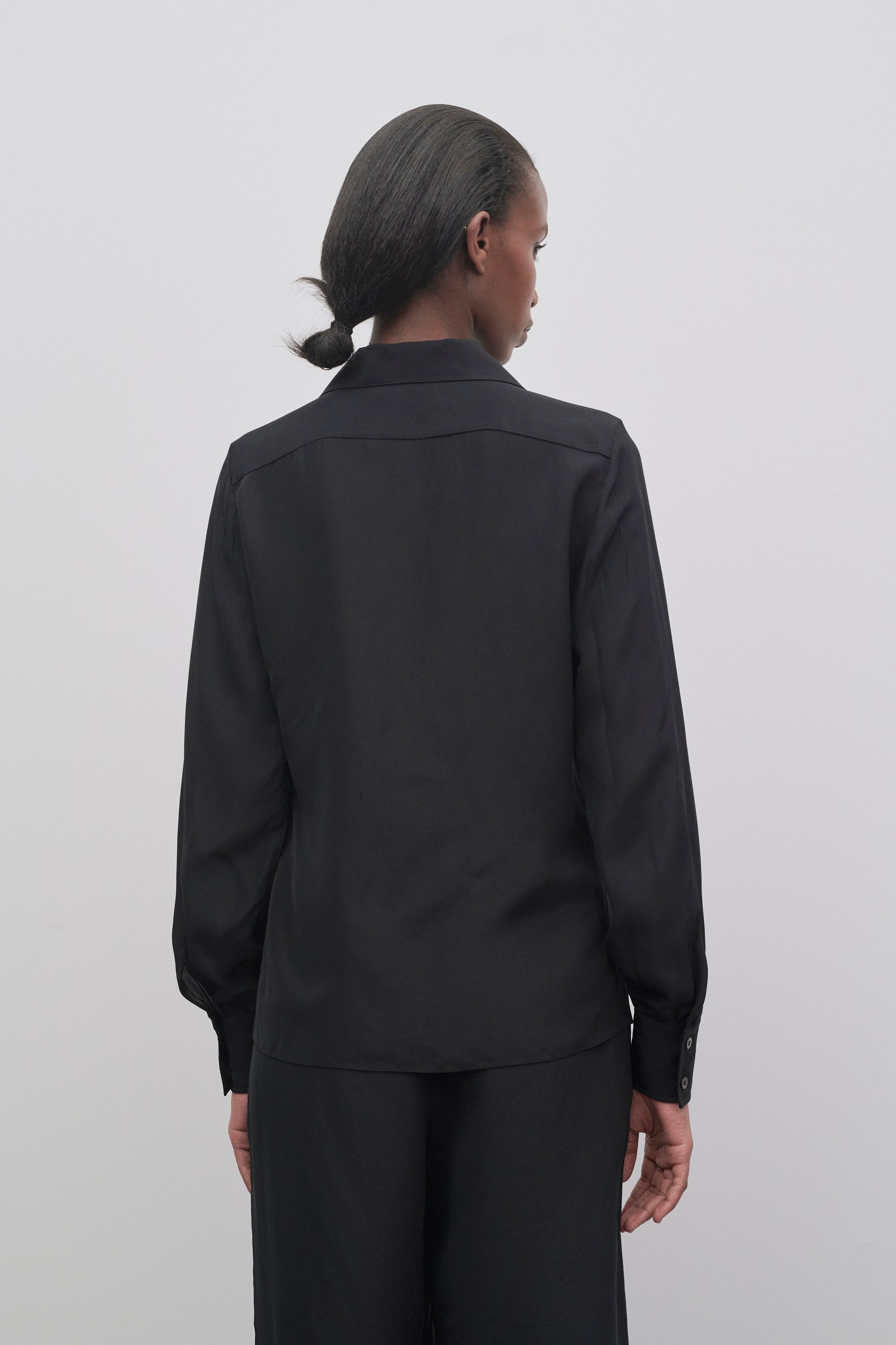 Conan Shirt in Silk - 5