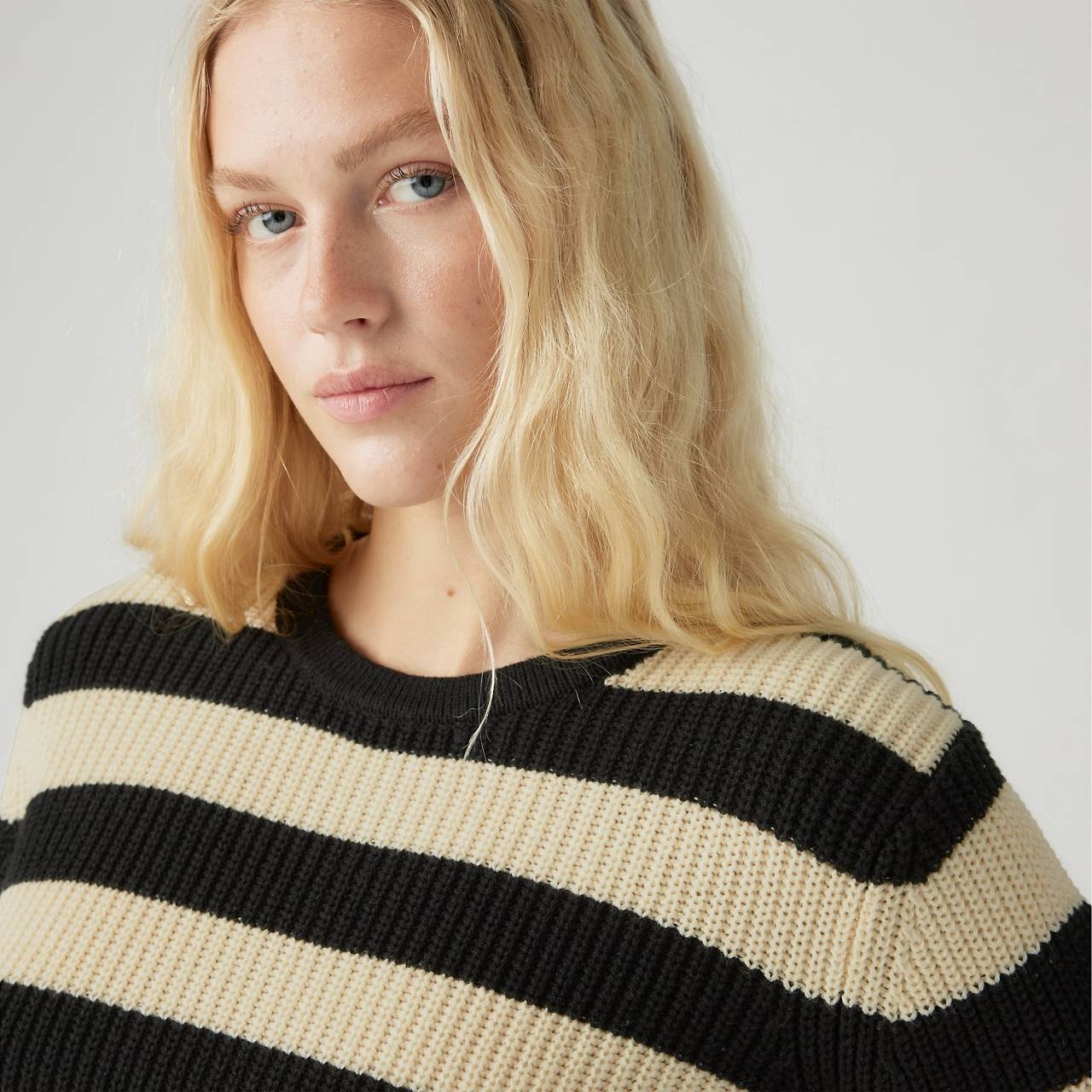 SNOWFLAKE PULLOVER SWEATER - 5