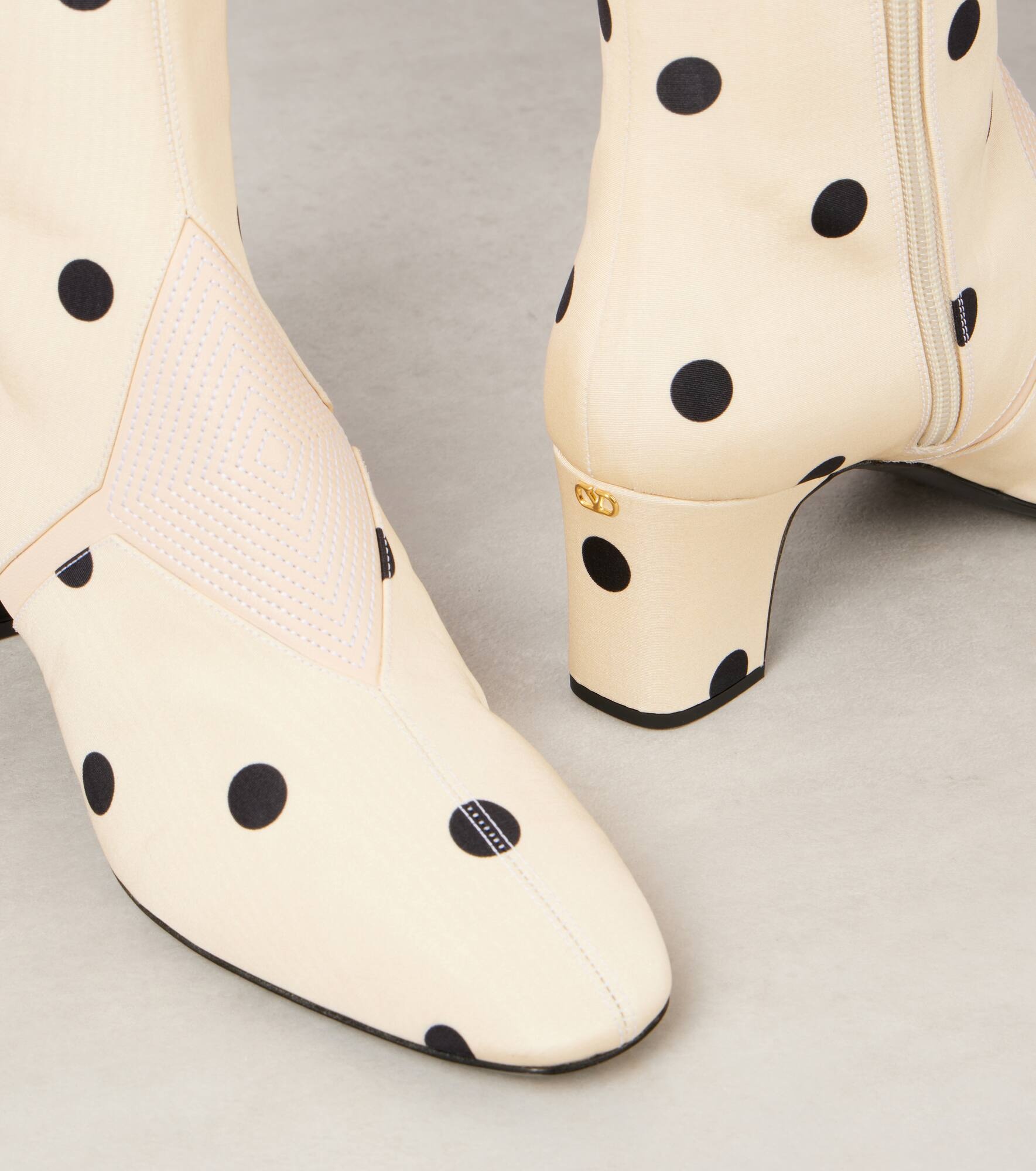 Equivoque 60 leather-trimmed knee-high boots - 5