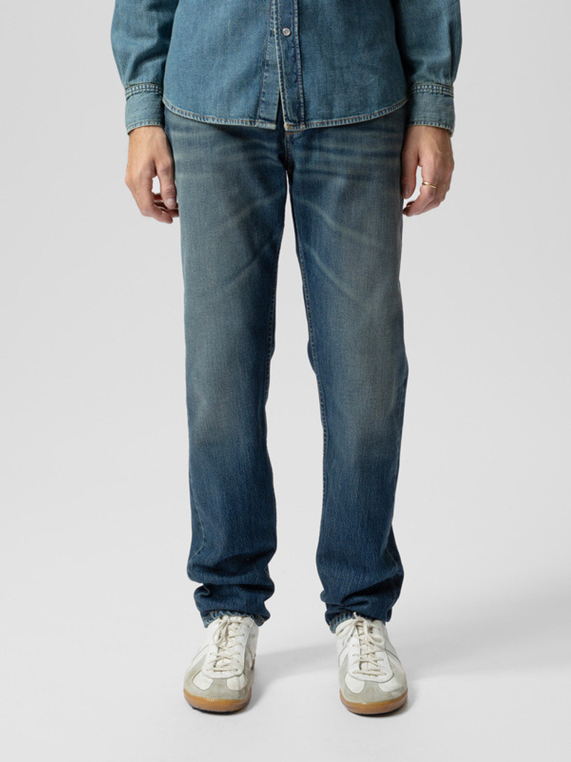 Nudie Jeans Steady Eddie II Sand Storm outlook