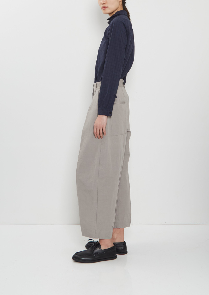 Bergfabel Sandra Cotton Linen Pants — Mink outlook